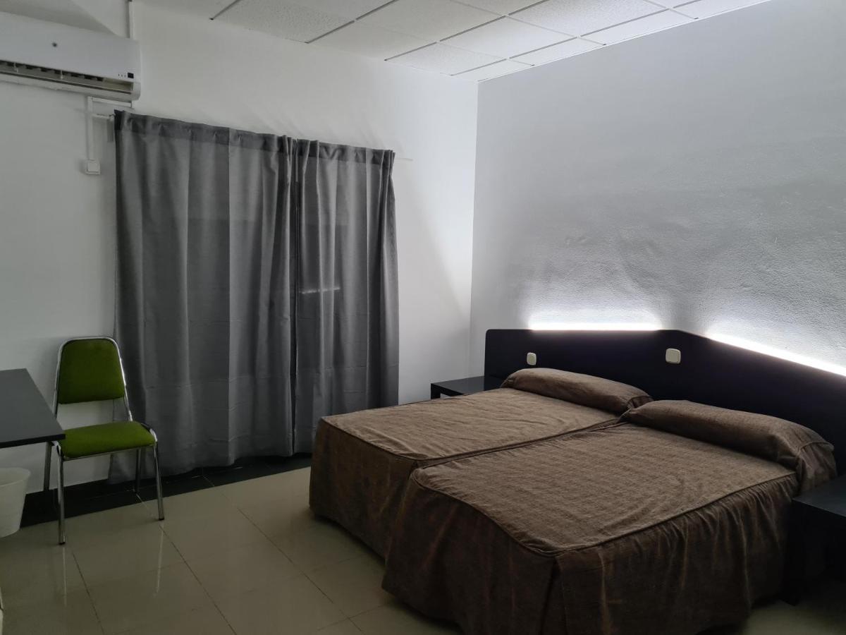 Hotel Lisboa Castrillo de la Guareña Εξωτερικό φωτογραφία