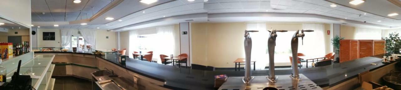 Hotel Lisboa Castrillo de la Guareña Εξωτερικό φωτογραφία
