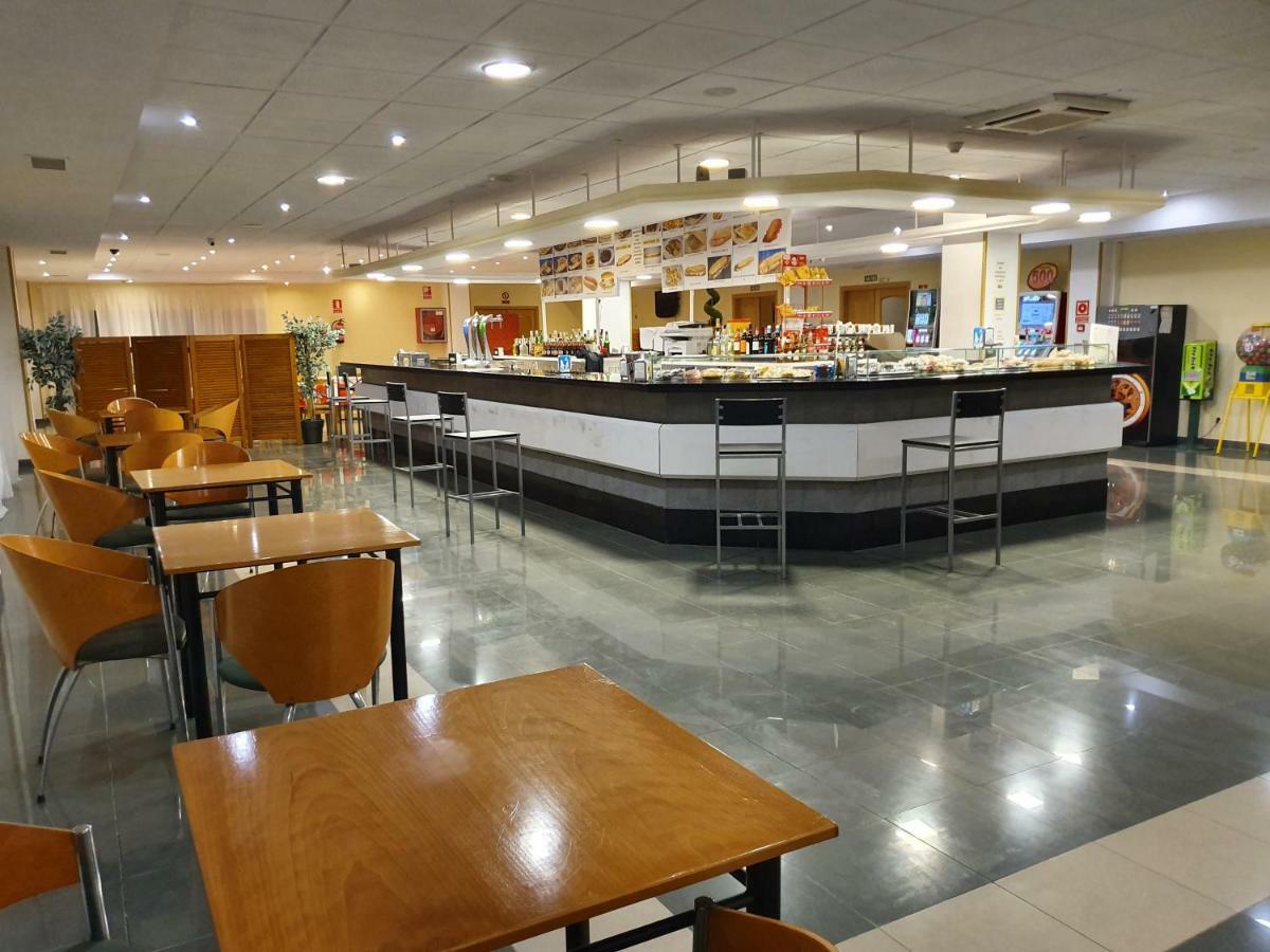 Hotel Lisboa Castrillo de la Guareña Εξωτερικό φωτογραφία